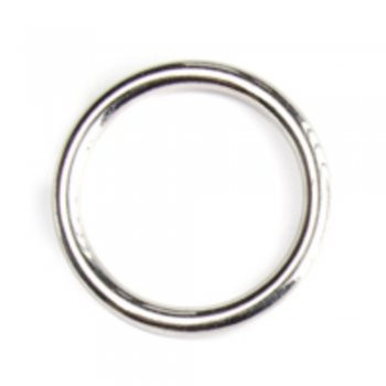 Косичка с пирсингом
                    Мастер маникюра Анна Днепр