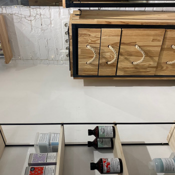 Место для парикмахера
                    Салон красоты Brave Beauty Bar Киев