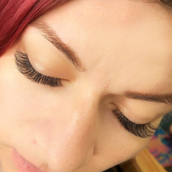 Фото з портфоліо майстра Ольга Щерань (лешмейкер, Чернівці)