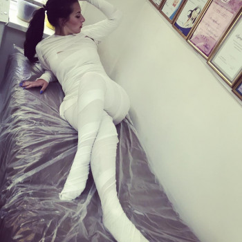 Виски-пеленания AROMADERM направлены на борьбу с локальные 