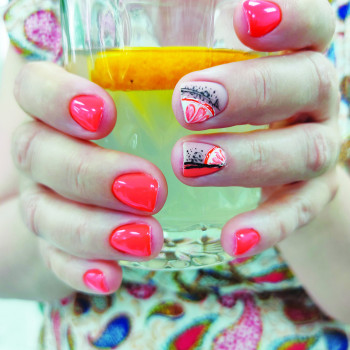 летний маникюр гель-лаком