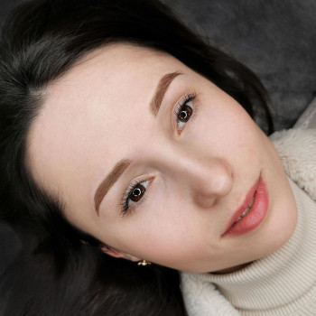 Пудровые брови
                    Студія татуажу Lbar Київ