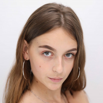 Портретная фотография
                    Салон краси CUT ONE Київ