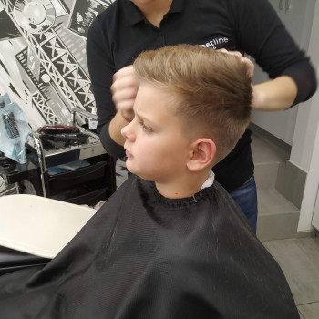 Дитяча стрижка, фото - Салон краси Fast Line Studio