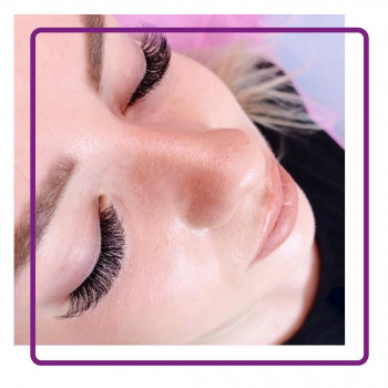 Наращивание ресниц
                    Салон красоты Ух Ты Киев