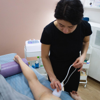 Фото з портфоліо майстра Анастасія Макарова (масажист, Львів)