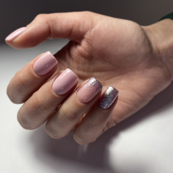 Манікюр
                    Салон краси Muramur Одеса