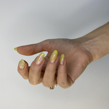 Манікюр
                    Салон краси Muramur Одеса