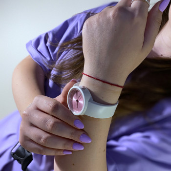 Покриття нігтів гель-лак
                    Салон красоты Muramur Одесса