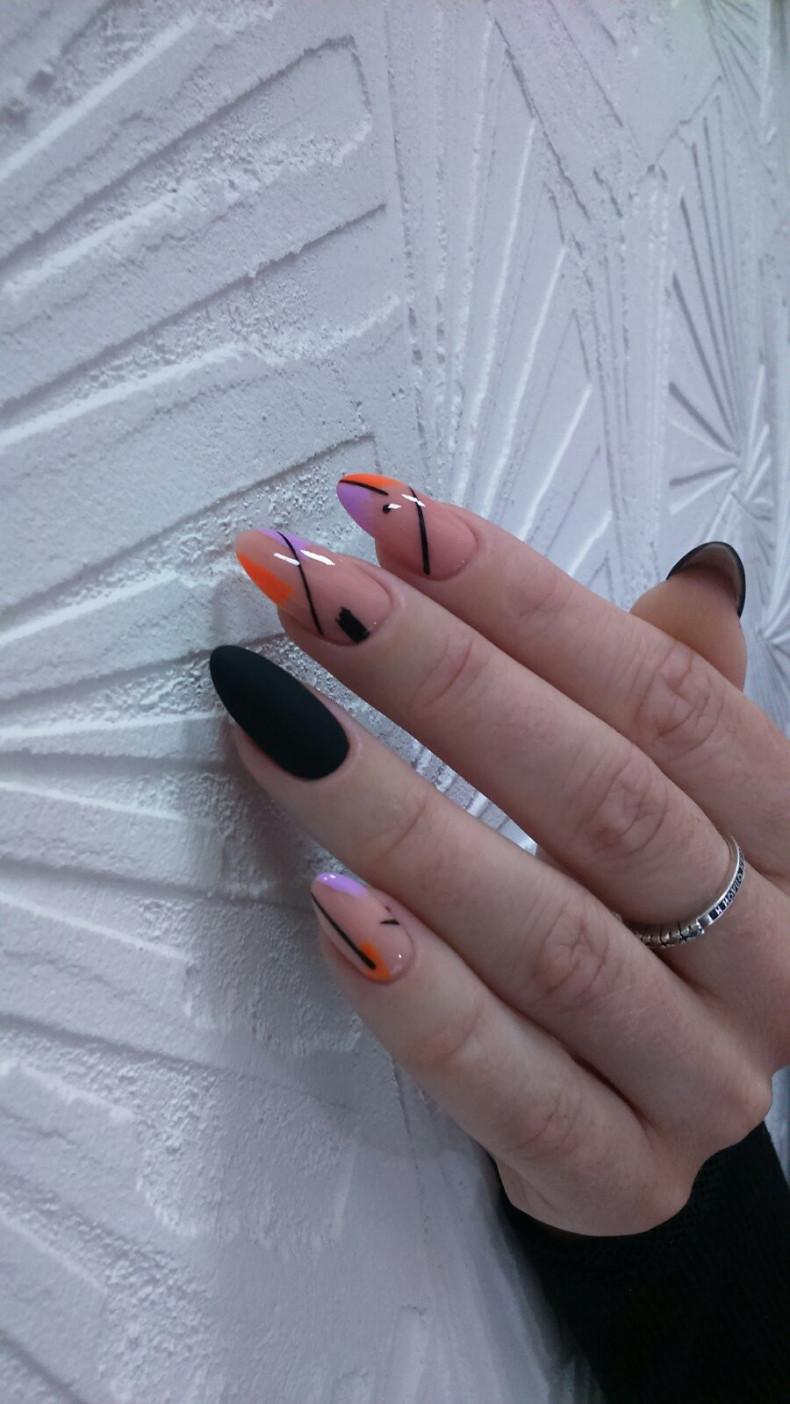 Укрепление гелем и геометрия, фото - Майстер манікюру Татьяна Амбалова