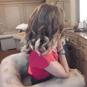 Женская стрижка с укладкой - Салон красоты Diamond Reflectio