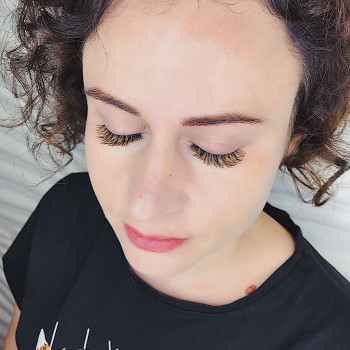 Наращивание ресниц 2Д
                    Лешмейкер Наталья Миколаїв