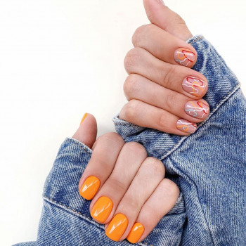 Покрытие гель-лак
                    Салон красоты G.Bar Киев