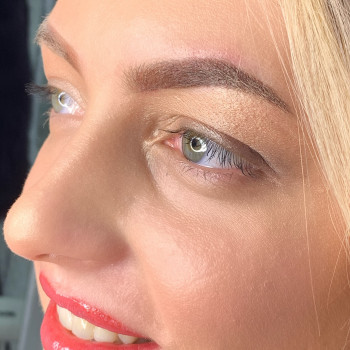 Фото из портфолио мастера Регина Сергиенко (мастер перманентного макияжа, Харьков)