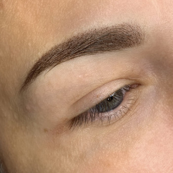 Фото из портфолио мастера Регина Сергиенко (мастер перманентного макияжа, Харьков)