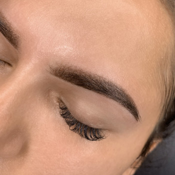 Фото из портфолио мастера Регина Сергиенко (мастер перманентного макияжа, Харьков)