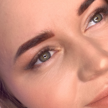 Фото из портфолио мастера Регина Сергиенко (мастер перманентного макияжа, Харьков)