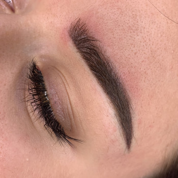 Фото из портфолио мастера Регина Сергиенко (мастер перманентного макияжа, Харьков)