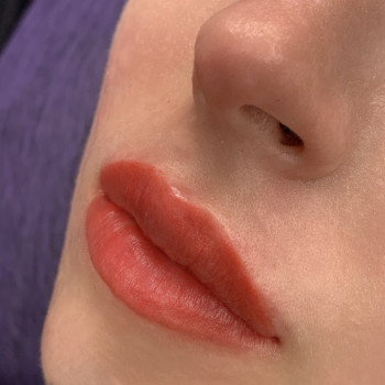 Фото из портфолио мастера Регина Сергиенко (мастер перманентного макияжа, Харьков)