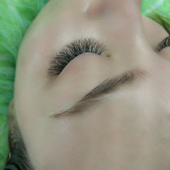 Наращивание ресниц от классики до обьемов
                    Лешмейкер Мария Дніпро