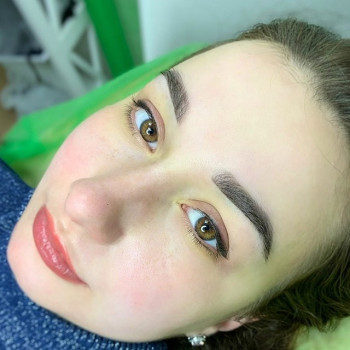 Татуаж
                    Мастер перманентного макияжа Олена Прудченко Бровары