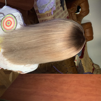 Однотонное тонирование
                    Перукар Виктория Воронцова Одеса