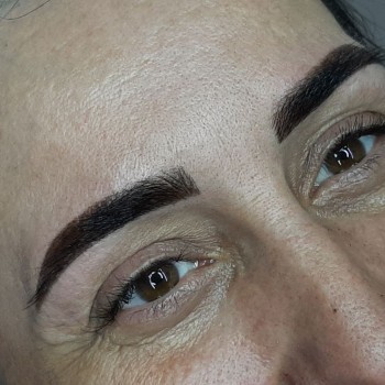 Художественное оформление бровей