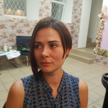 Стрижка волос
                    Салон красоты Лия Днепр