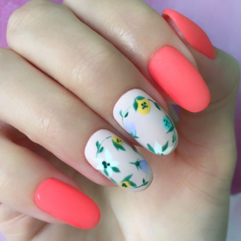 Фото з портфоліо майстра Галина Ланова (майстер манікюру, Львів)