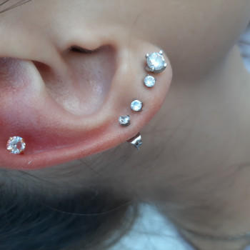 Пірсинг
                    Майстер перманентного макіяжу Юлия Коростень