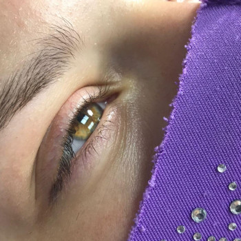 Зробити ламінування вій біля будинку Бровари.