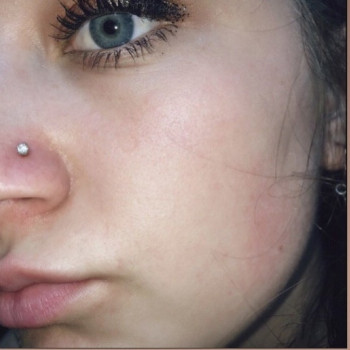 Пирсинг
                    Майстер з пірсингу Анна Чорноморськ