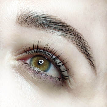 Ламирование бровей и ресниц