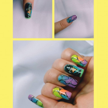 наращивание гелевых ноготков и ручная мультяшная роспись