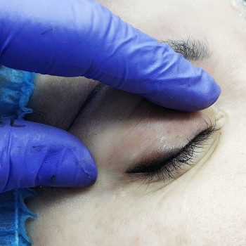 Татуаж повік
                    Майстер перманентного макіяжу Аліна Івано-Франківськ