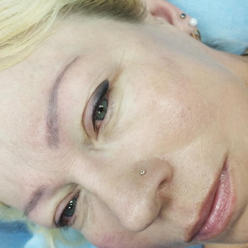 Татуаж повік
                    Майстер перманентного макіяжу Аліна Івано-Франківськ