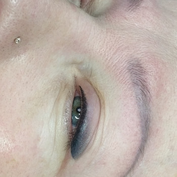 Татуаж повік
                    Майстер перманентного макіяжу Аліна Івано-Франківськ