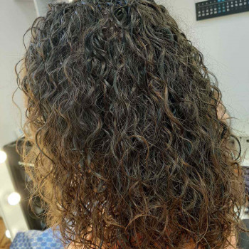 Окрашивание волос
                    Салон красоты Апраксина Борисполь