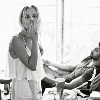 фотосесія із сигаретою