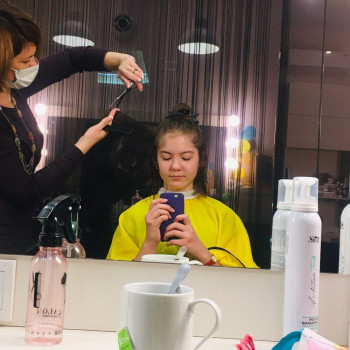 Стрижка женская
                    Парикмахер-стилист Татьяна Киев