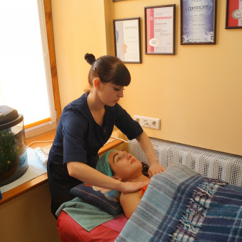 Испанский массаж лица
                    Массажист Анна Бредун Днепр