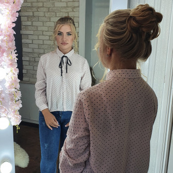 Собранная причёска (пучок, греческий хвост, ракушка)
                    Візажист Татьяна Харків