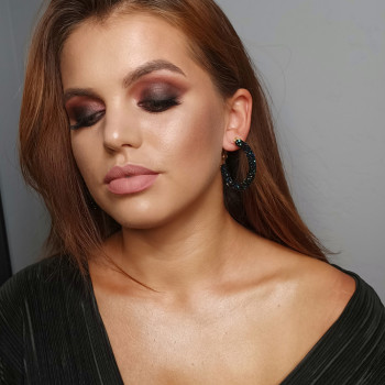 Макіяж
                    Візажист Катерина Львів