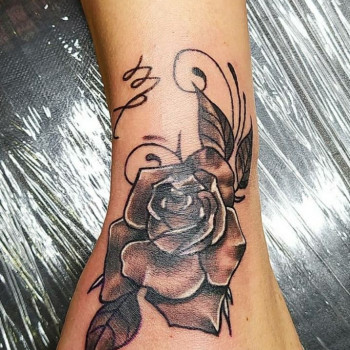 Татуировки любой сложности. Перекрытие шрамов
                    Тату мастер Александр Викторович Запорожье