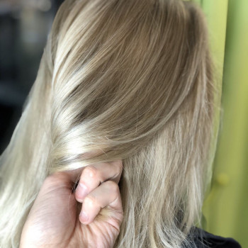 Airtouch фарбування
                    Салон красоты Wizard Киев