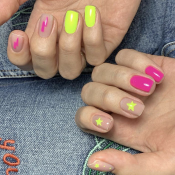 Манікюр апаратний жіночий
                    Салон красоты Wizard Киев