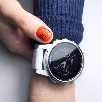 Манікюр + зняття + покриття гель-лак Luxio
                    Салон краси Wizard Київ