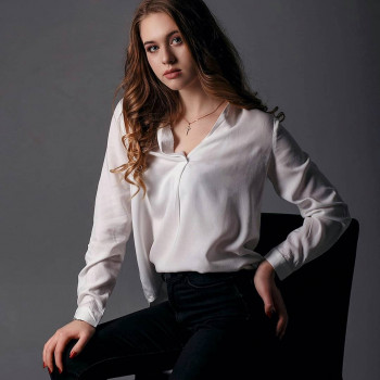 фотосессия на стуле