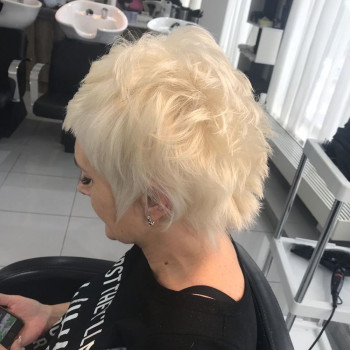 Окрашивание TOTALBLOND,стрижка,укладка