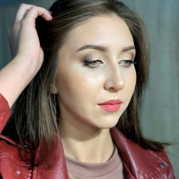 Макияж
                    Лешмейкер Ирина Чернигов